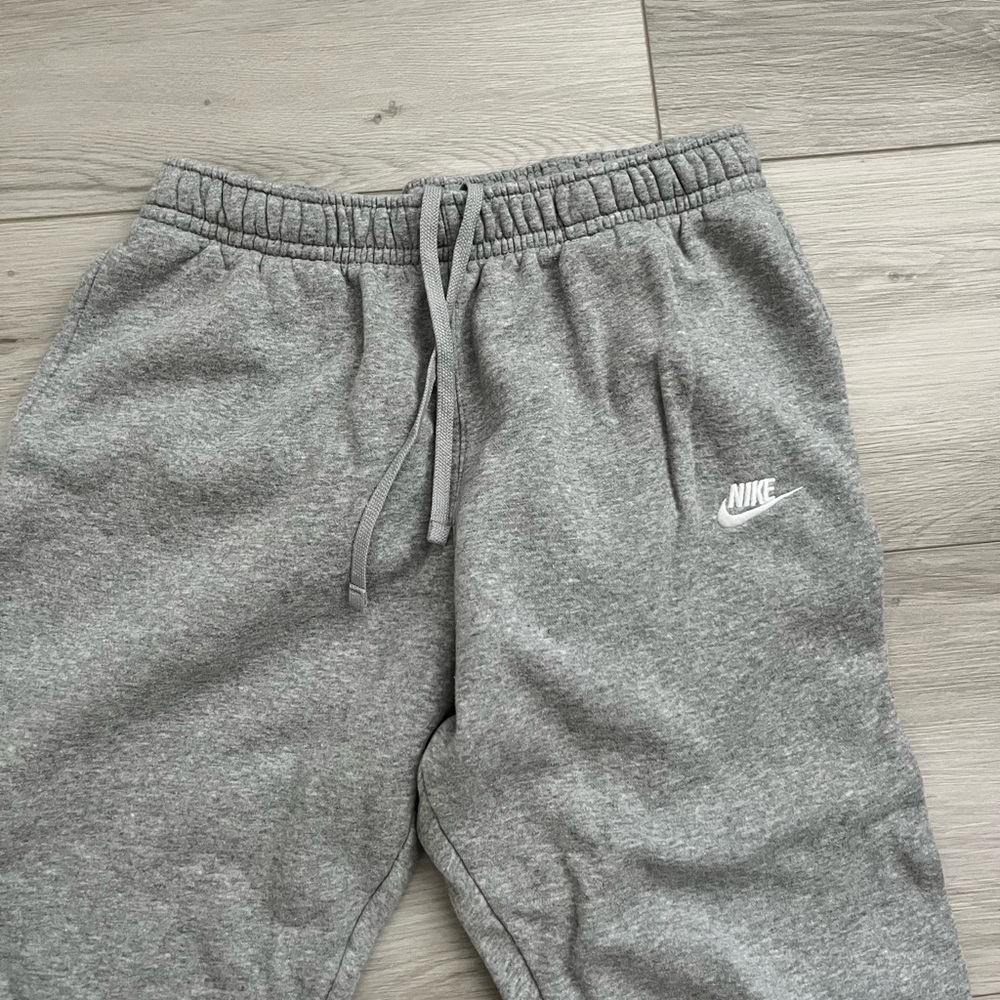 Grey Nike Sweatpants